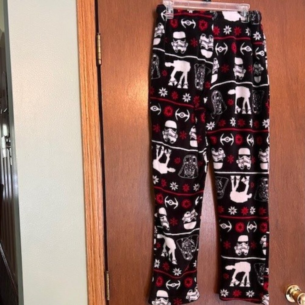 Men's Star Wars Pajama Pants  size medium